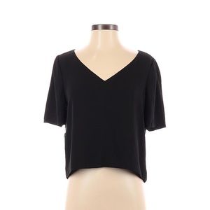 Aritzia Babaton Randy Cropped V-neck Blouse Short Sleeve Top Size M